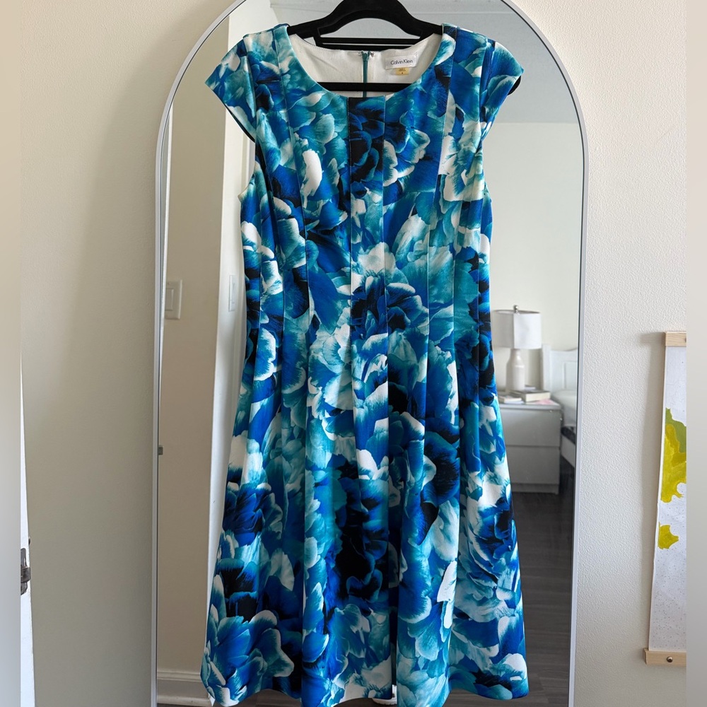 Calvin Klein Blue & White Floral Midi Dress